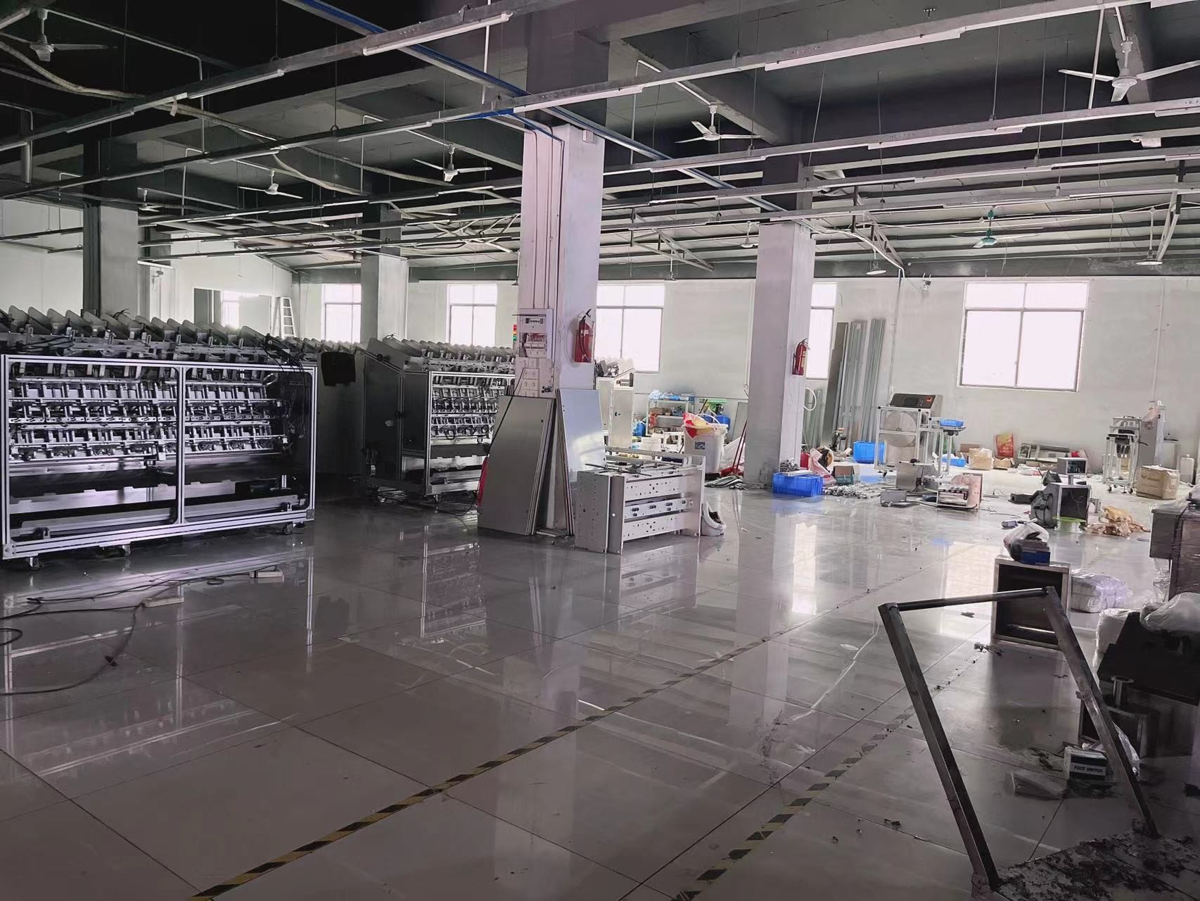 Guangzhou Weidong Trade Co., Ltd. factory production line