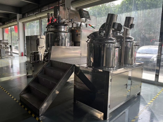 5-2000L Cosmetic Vacuum Homogenizing Emulsifying Mixer 7.5 kW 220V 380V