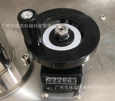 Vertical Pneumatic Cosmetic Liquid Filling Machine Explosionproof Semi Automatic