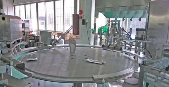 Doypack Filling And Capping Machine 304 Stainless Steel Automatic Filling Machine