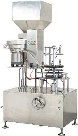 Automatic Safety Screw Capping Machine For Aerosol Products 80 Bottles / Min